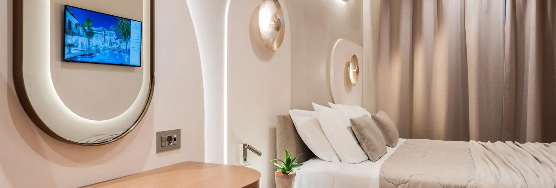 Premium Double room with balcony