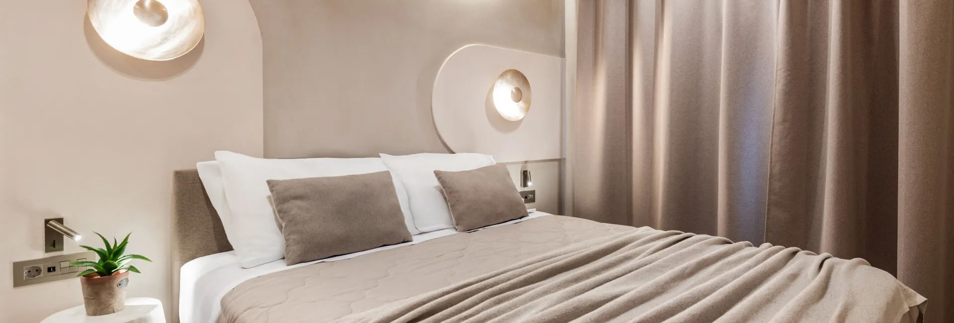 Premium Double room with balcony